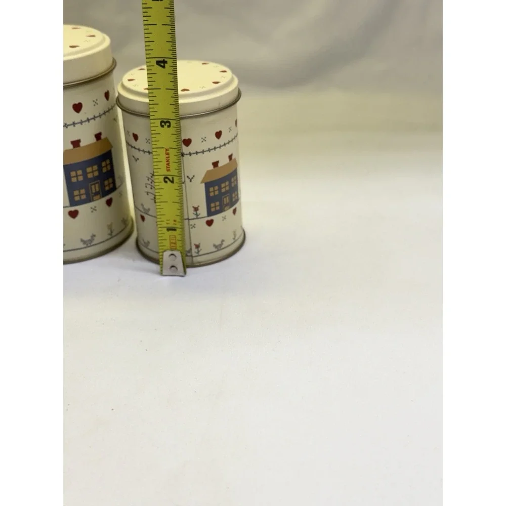 Set Of 5 Tin Nesting Canisters & 2 Baskets Country Farm House Hearts Decor VTG